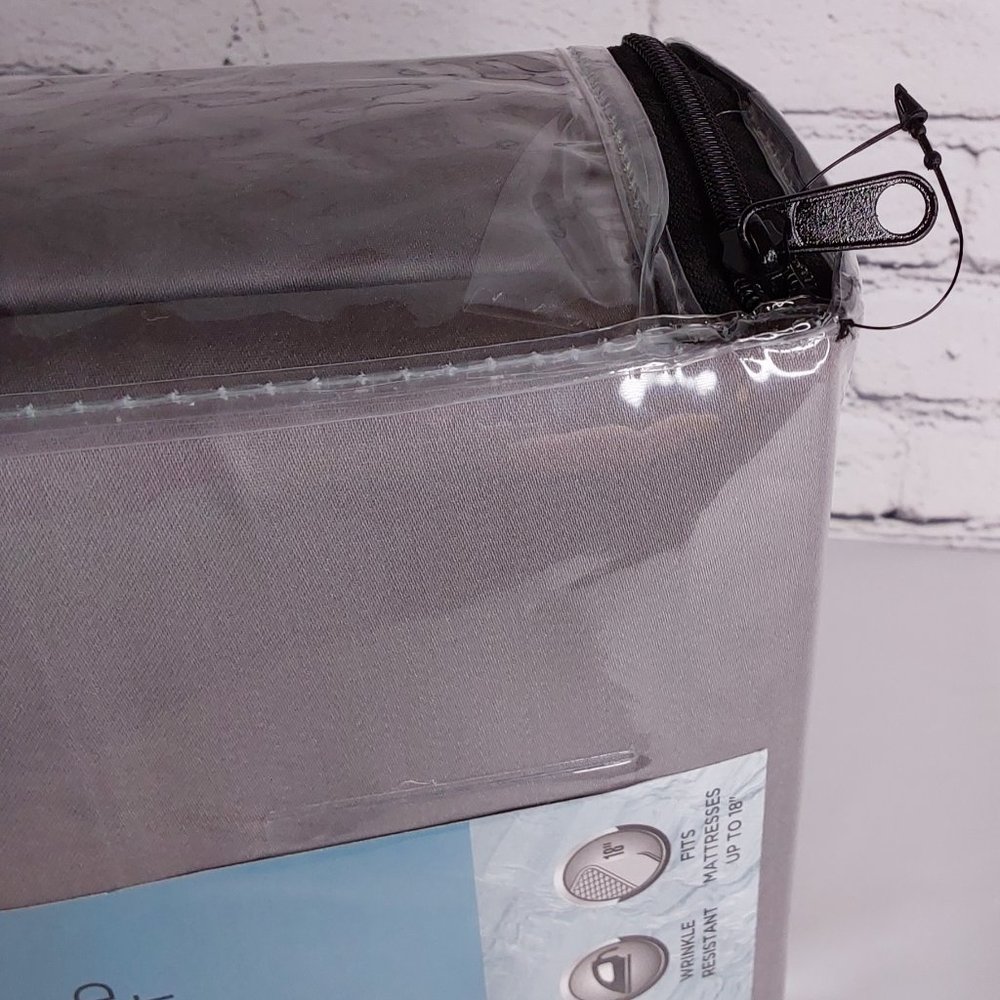 'AQ TEXTILES 'GRAYSON' LUXURY ULTRA COOL COTTON 700 THREAD COUNT KING SHEET SET - Picture 14 of 16
